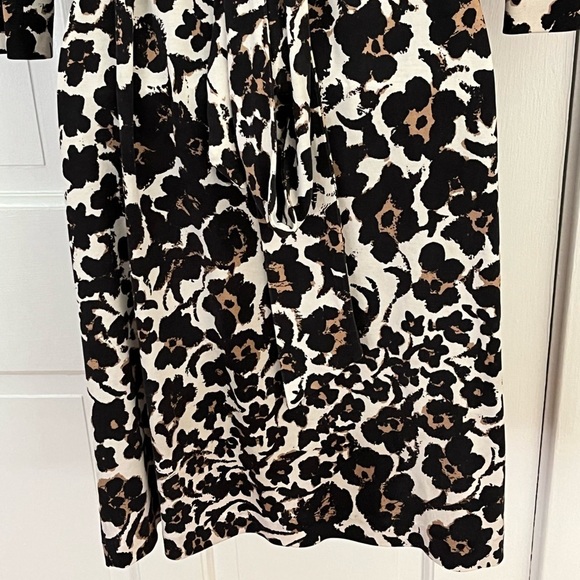Diane Von Furstenburg 100% Silk Black Tan Cream Floral Wrap Dress Iconic 70’s - Picture 11 of 16